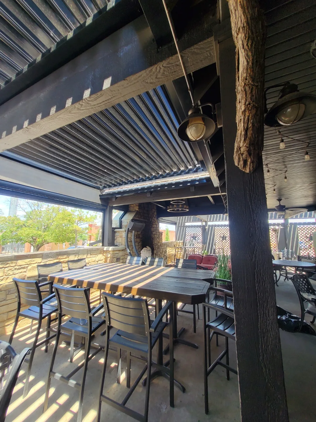 Ranch Steakhouse Motorized Louvered roof and Motorized Screens 2